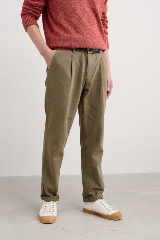 mens helmsman trouser