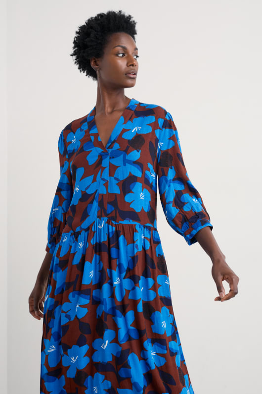 harbour cove printed tie neck midi dress