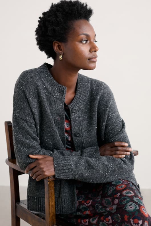 harbour sands chunky crew neck cardigan