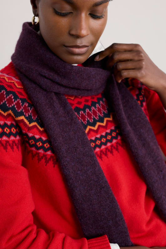 minimalist fluffy scarf