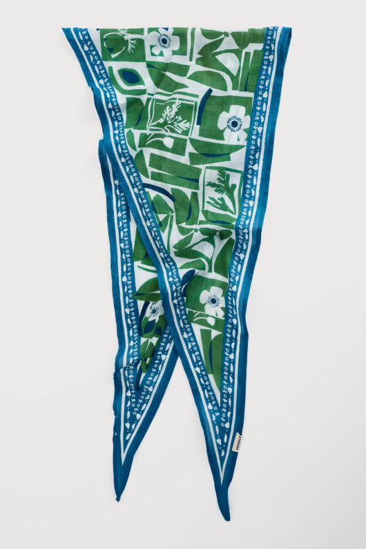 posy triangle scarf