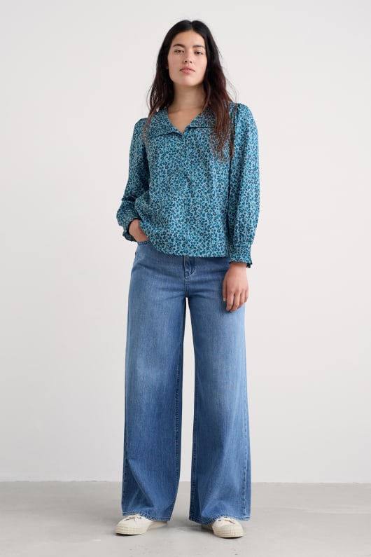 ysella top in gots-certified organic cotton