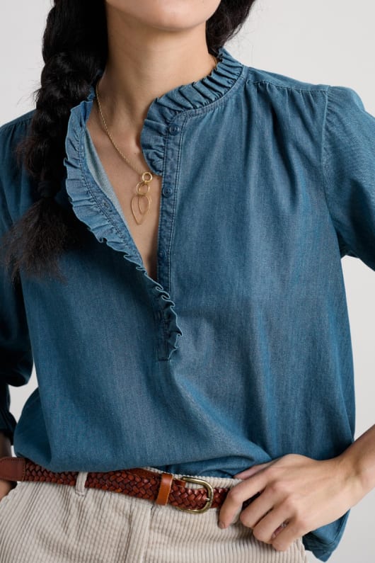 feather star chambray top