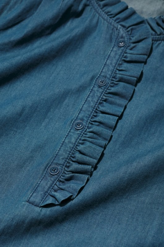 feather star chambray top