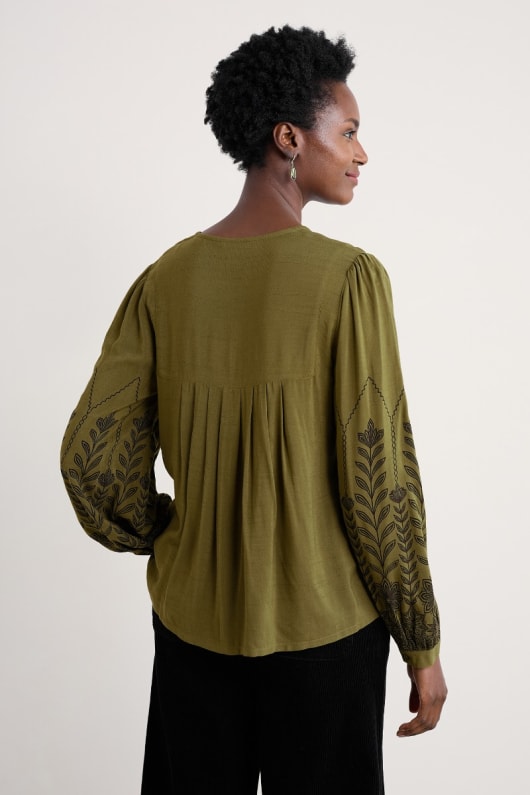 high woods blouson sleeve shirt