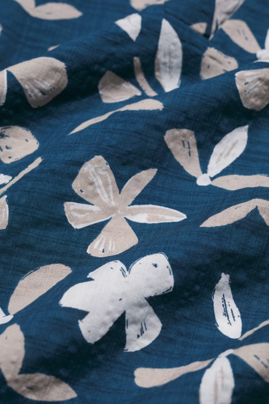 streamlet swing-shape top in gots-certified organic cotton