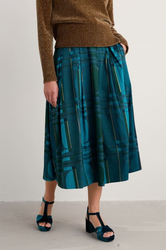 interweaving jacquard skirt