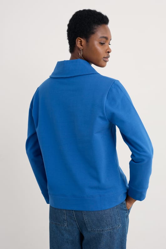 knot berry shawl neck sweatshirt