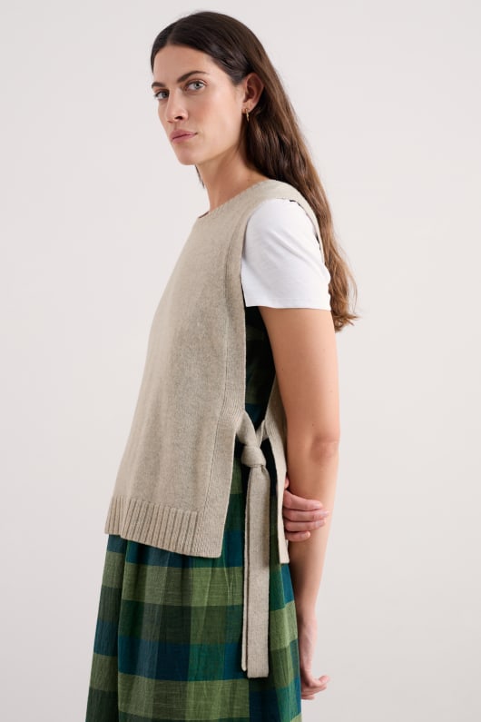 sea aster knitted vest