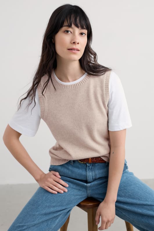 east view knitted vest
