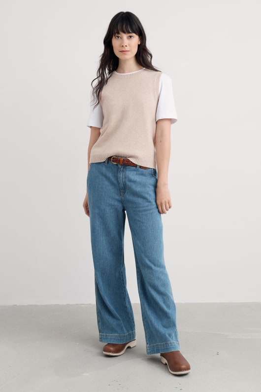 east view knitted vest